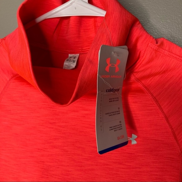 NWT Under Armour TurtleNeck - Picture 4 of 5